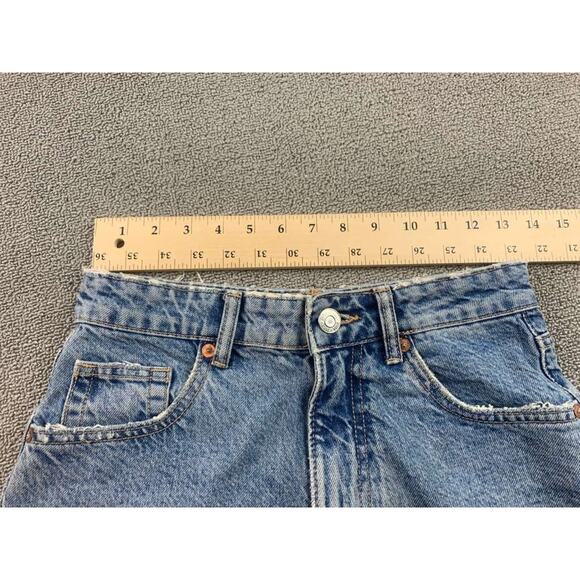 Zara Denim Shorts Women 4 High Rise Light Wash Classic 5 Pocket - Picture 7 of 10